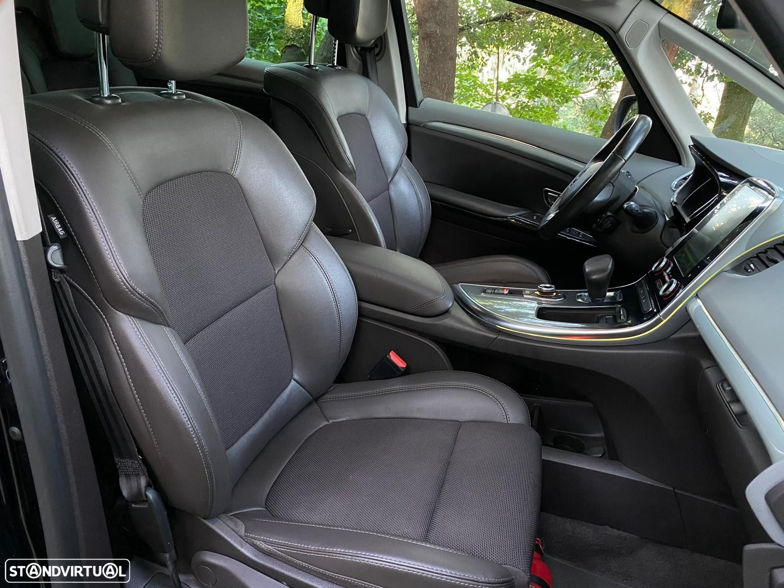 Renault Espace 1.6 dCi Initiale Paris EDC - 20