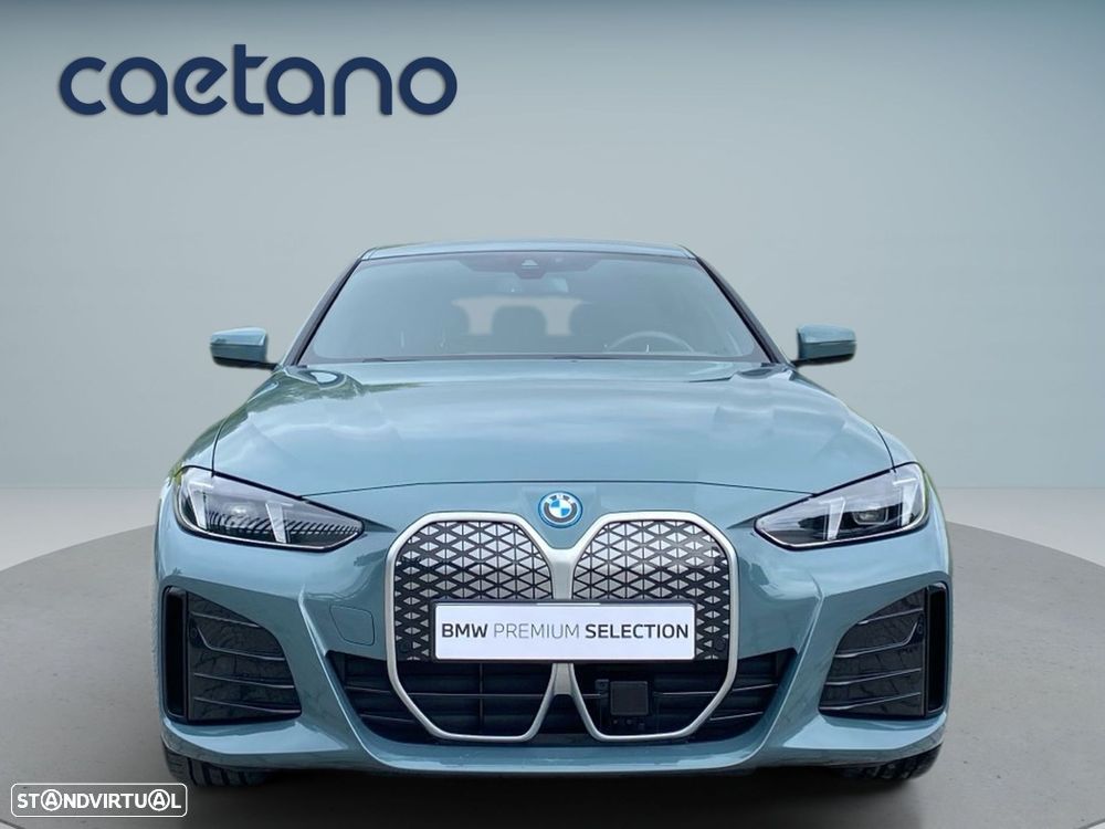 BMW i4 eDrive40 Pack Desportivo M - 23