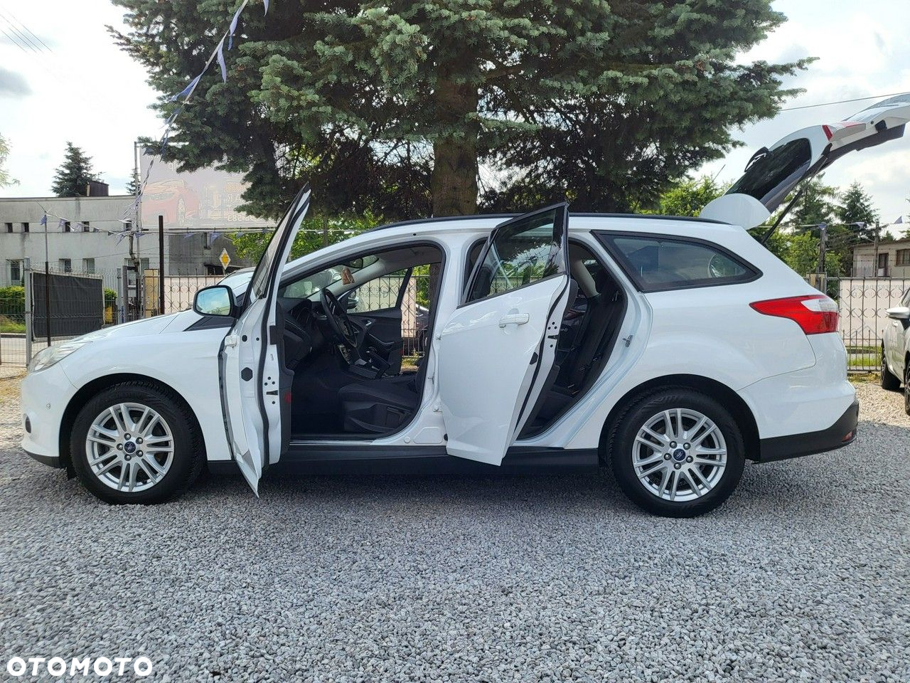 Ford Focus - 13