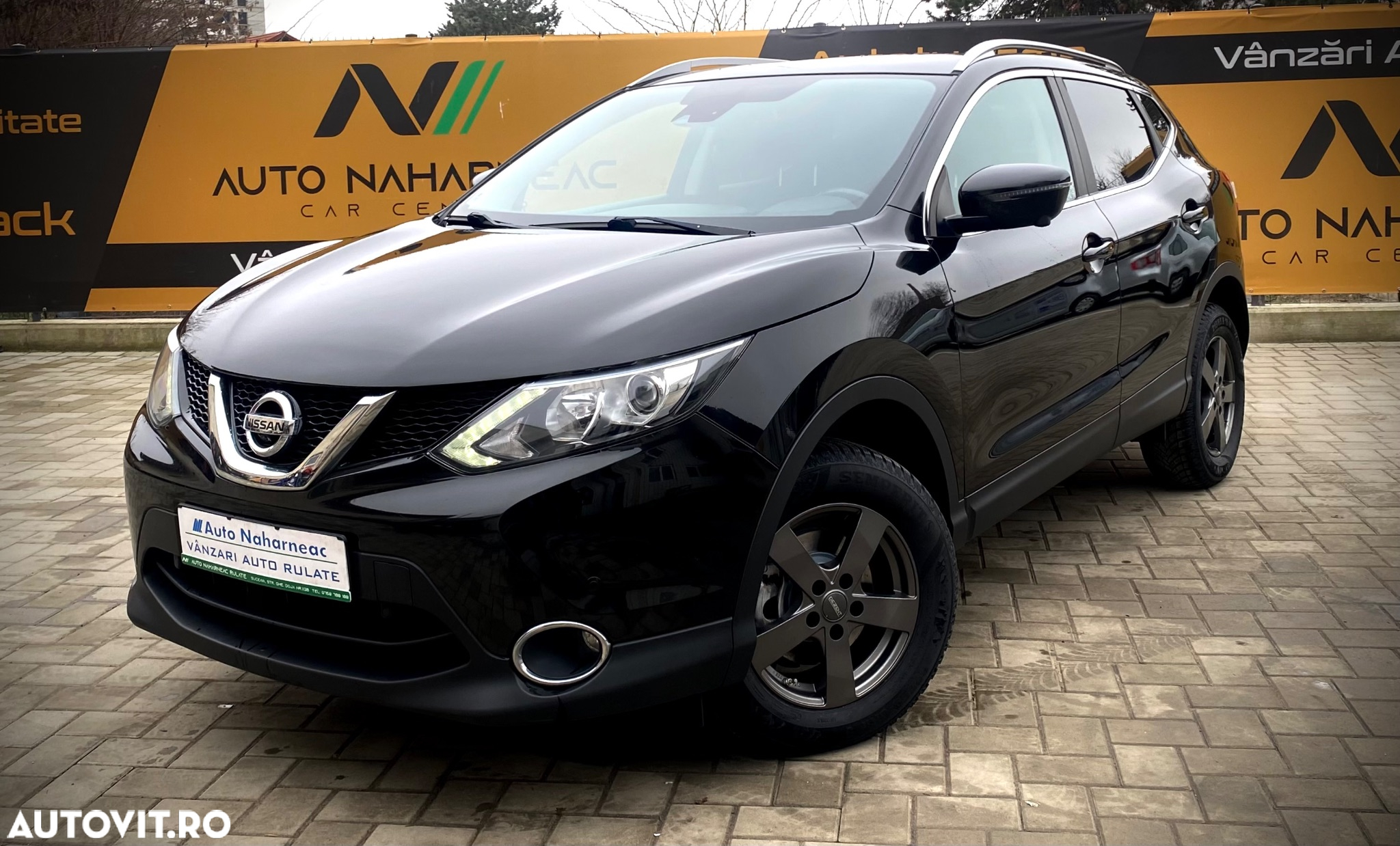 Nissan Qashqai 1.6 DCi ACENTA - 10