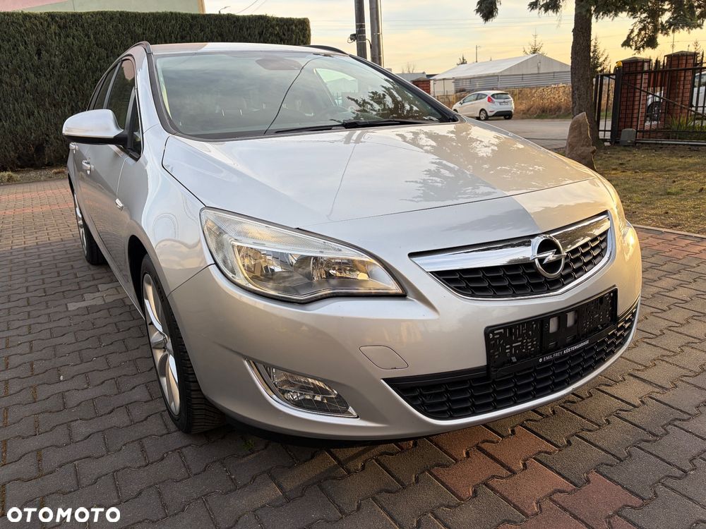 Opel Astra 1.6 Turbo Edition - 20