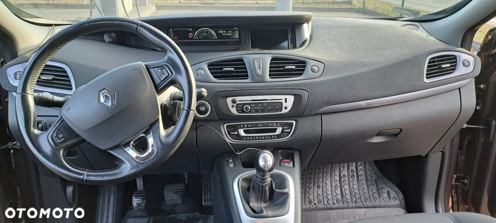 Renault Scenic 1.5 dCi Limited - 6