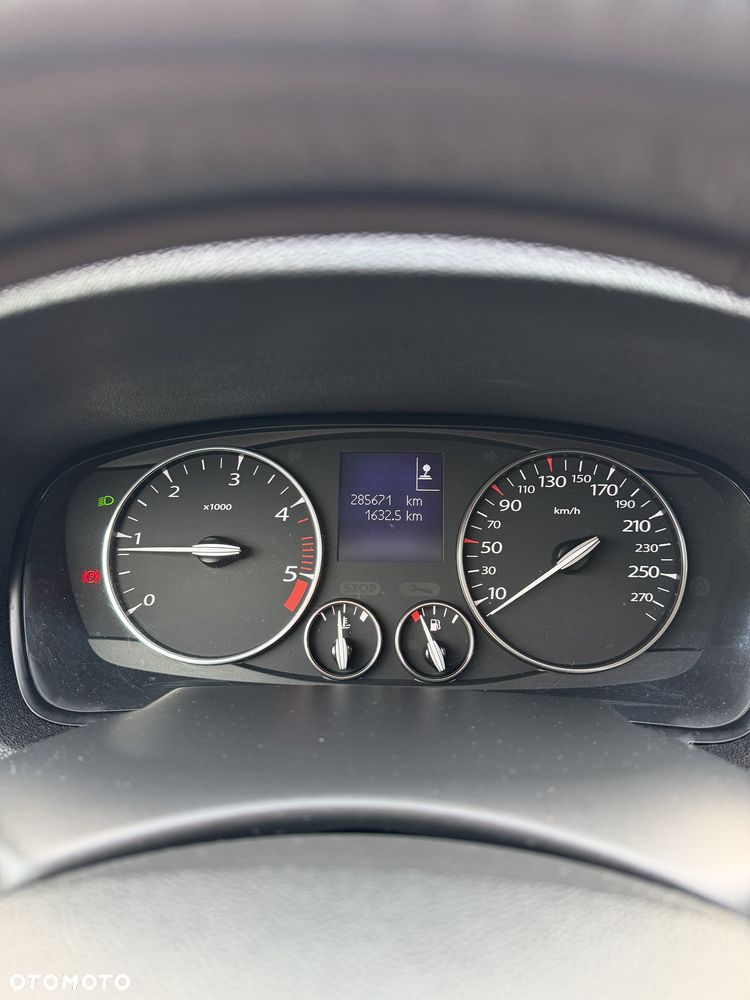 Renault Laguna 2.0 DCi Dynamique - 9