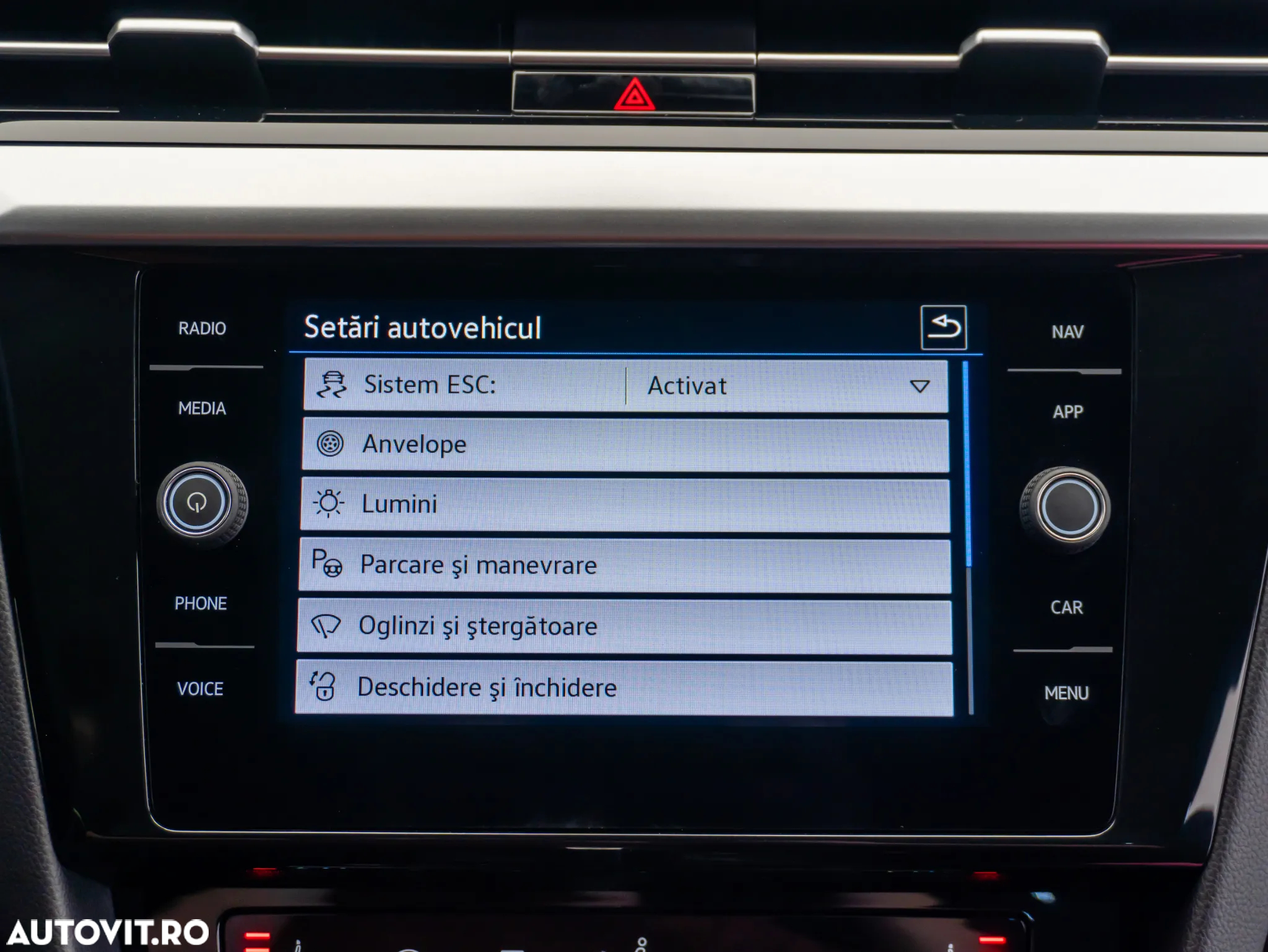Volkswagen ARTEON 2.0 TDI DSG Elegance - 33