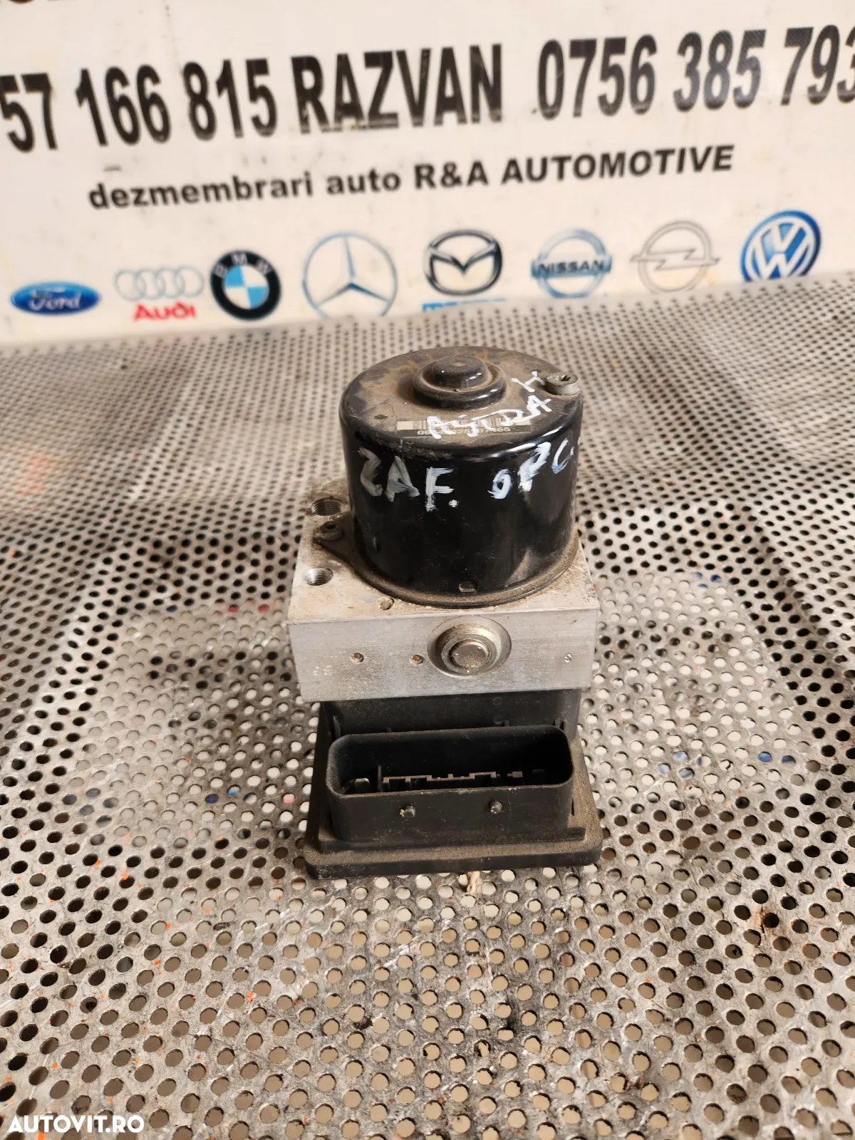 Modul Pompa Unitate ABS Opel Astra H Zafira B Cod  - Dezmembrari Arad - 3