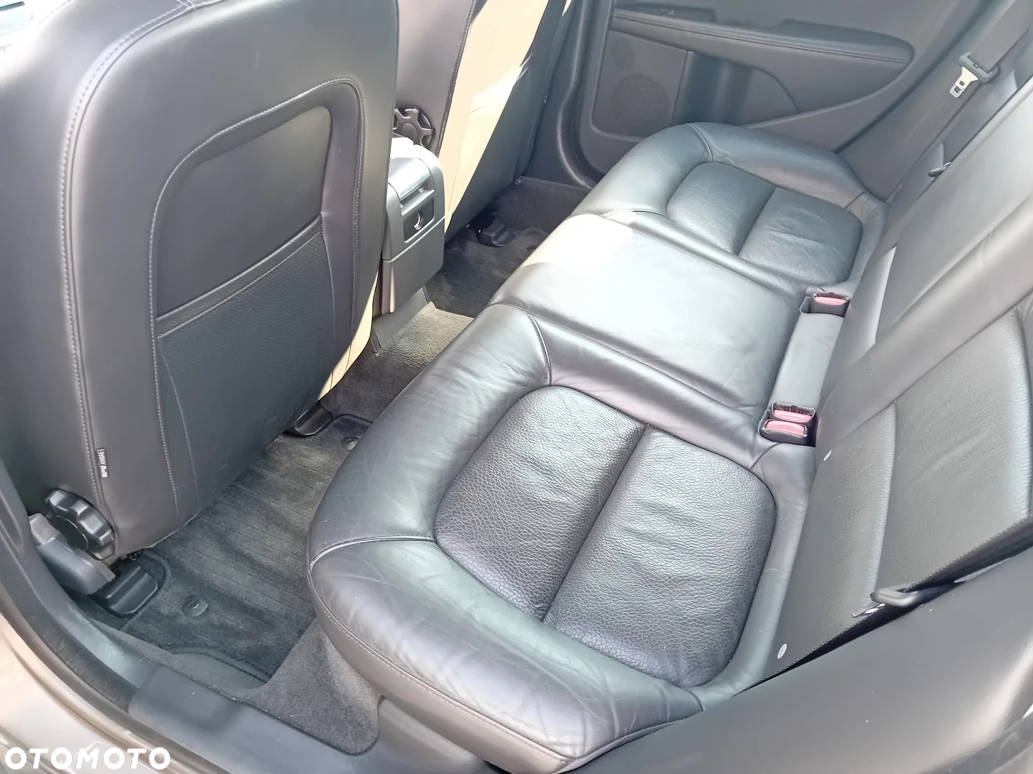 Volvo V70 - 11