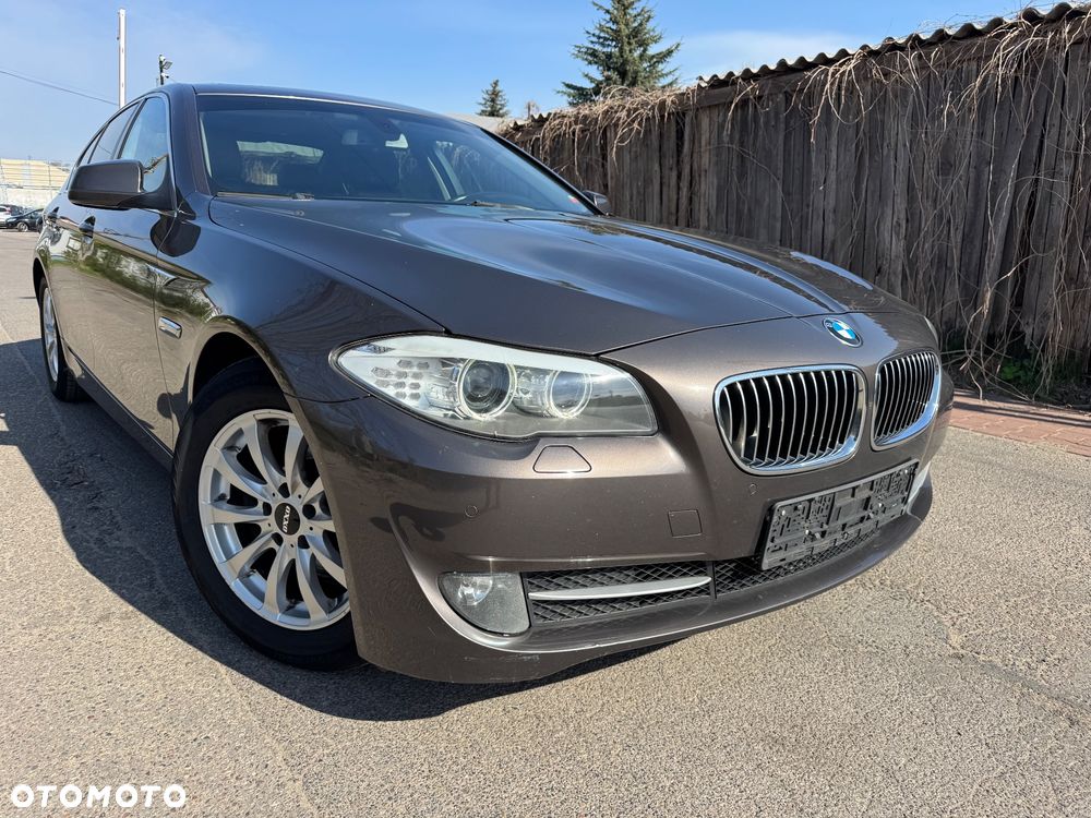 BMW Seria 5 520d Sport-Aut - 1