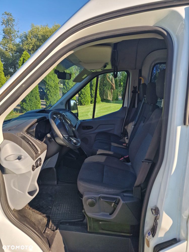 Ford Transit - 4