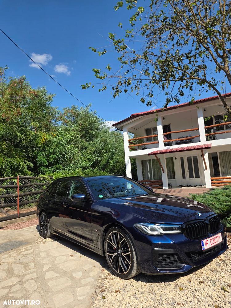 BMW Seria 5 2020 photo 2