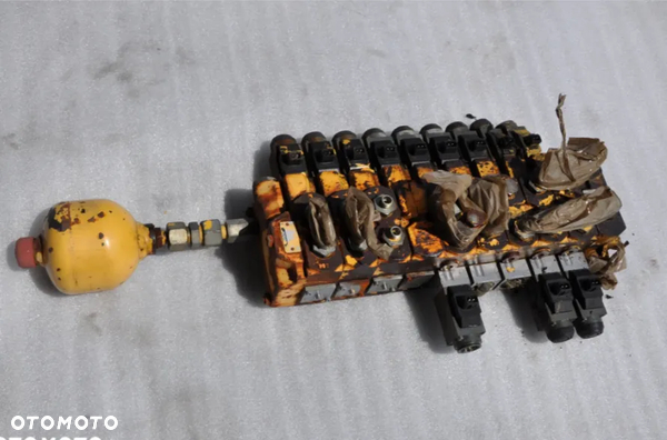 Rozdzielacz Hydrauliczny Cewka  New Holland TF 78 TX