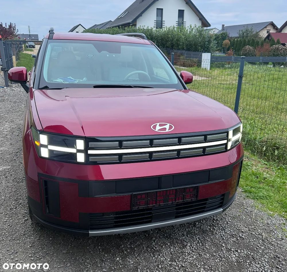 Hyundai Santa Fe - 1