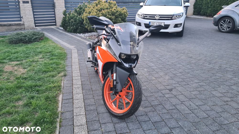 KTM RC 125 - 10