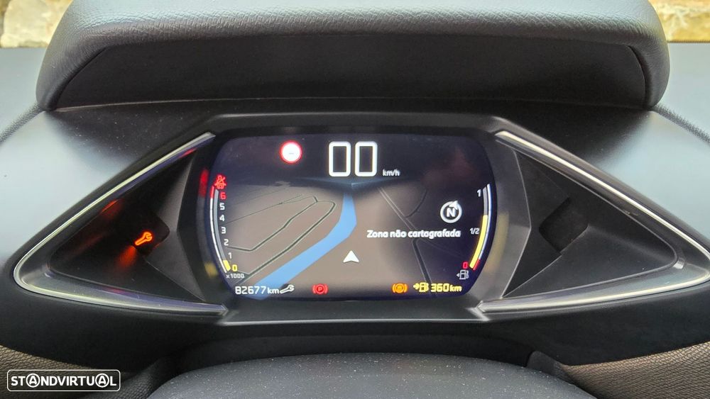 DS DS3 Crossback - 17