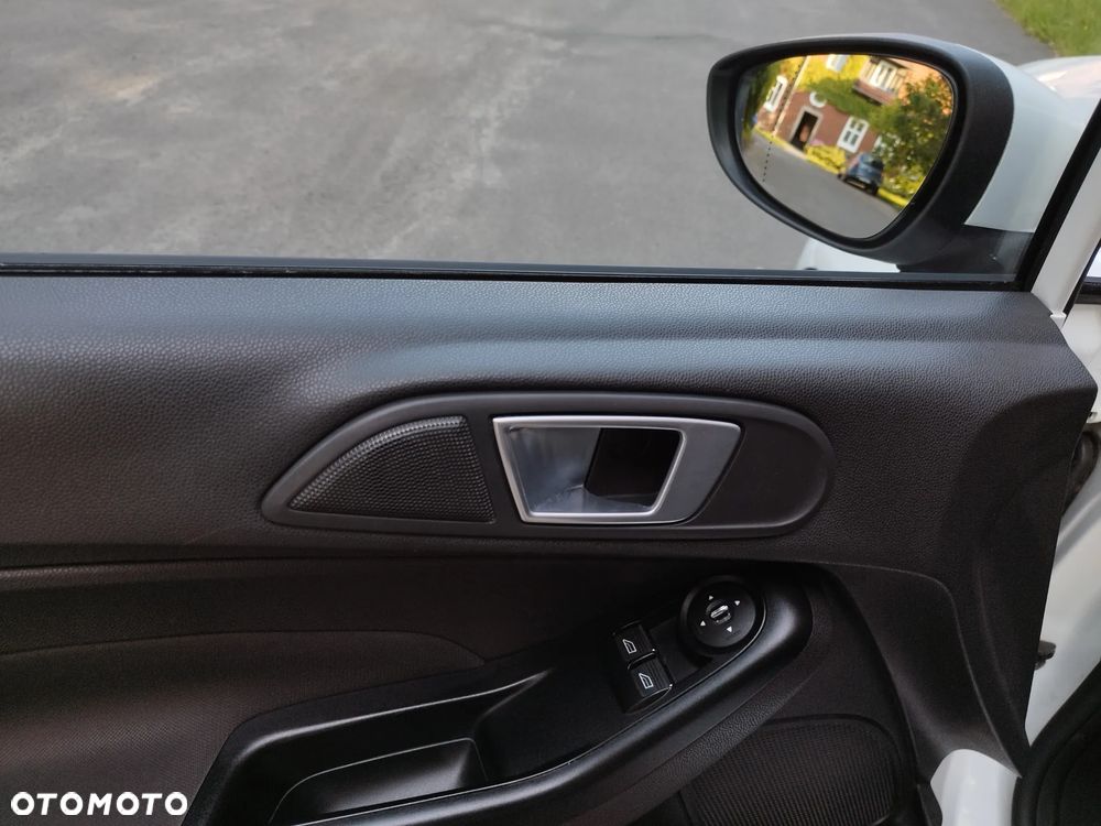 Ford Fiesta 1.0 SYNC Edition - 19