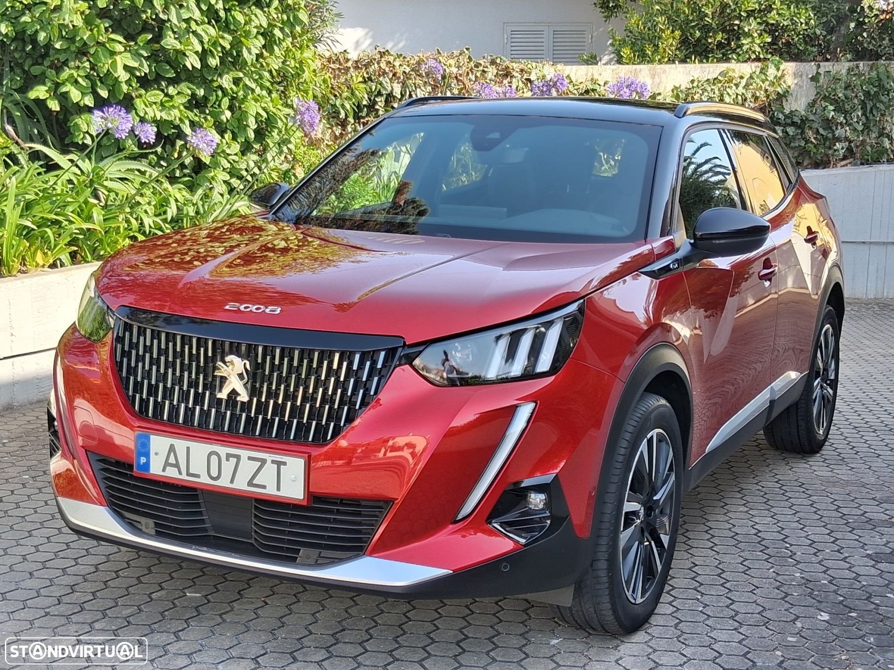 Peugeot 2008 1.2 PureTech GT Line EAT8 - 1