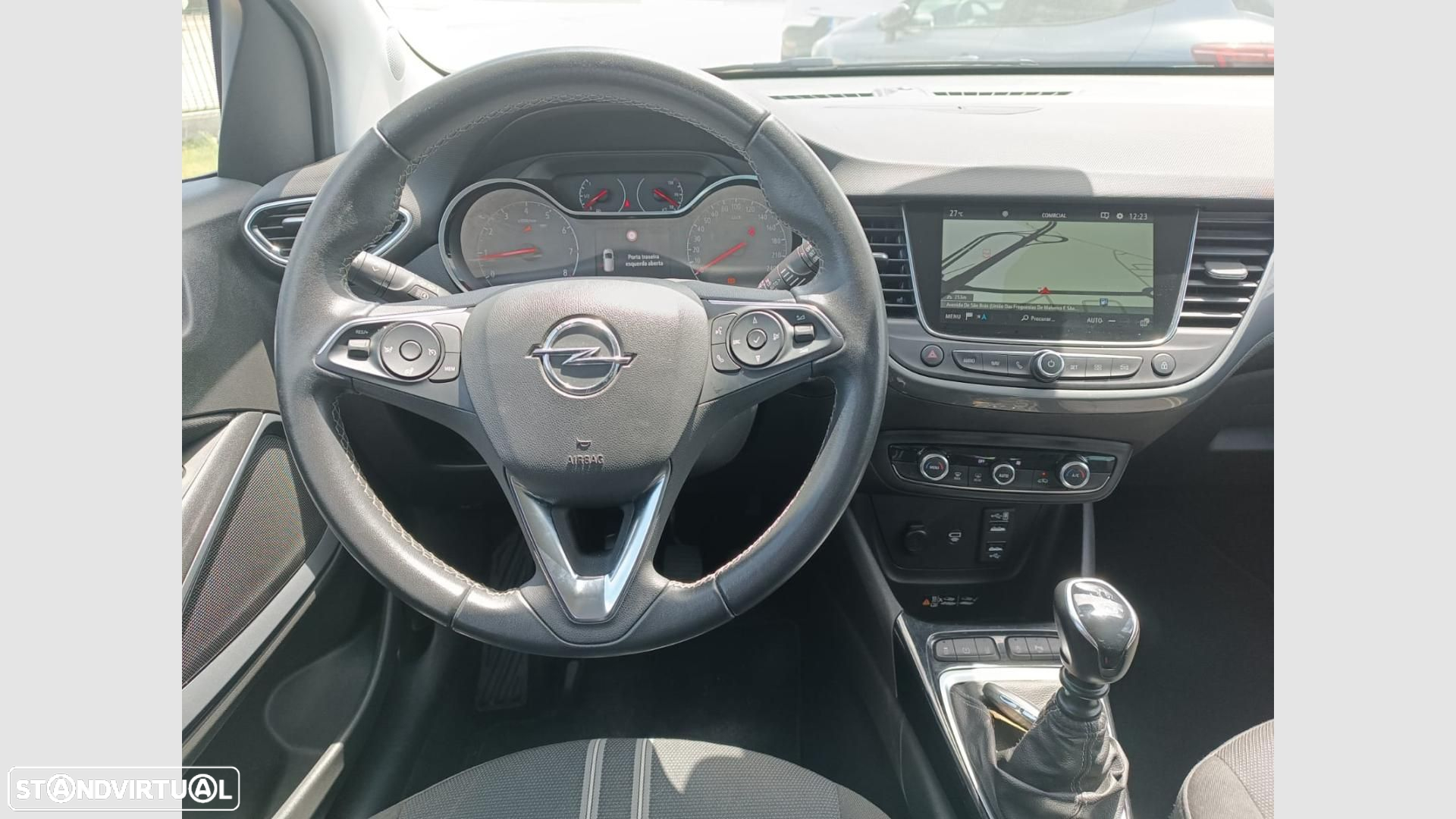 Opel Crossland 1.2 T Design & Tech - 12