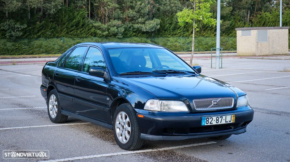 Volvo S40 1.6 - 3