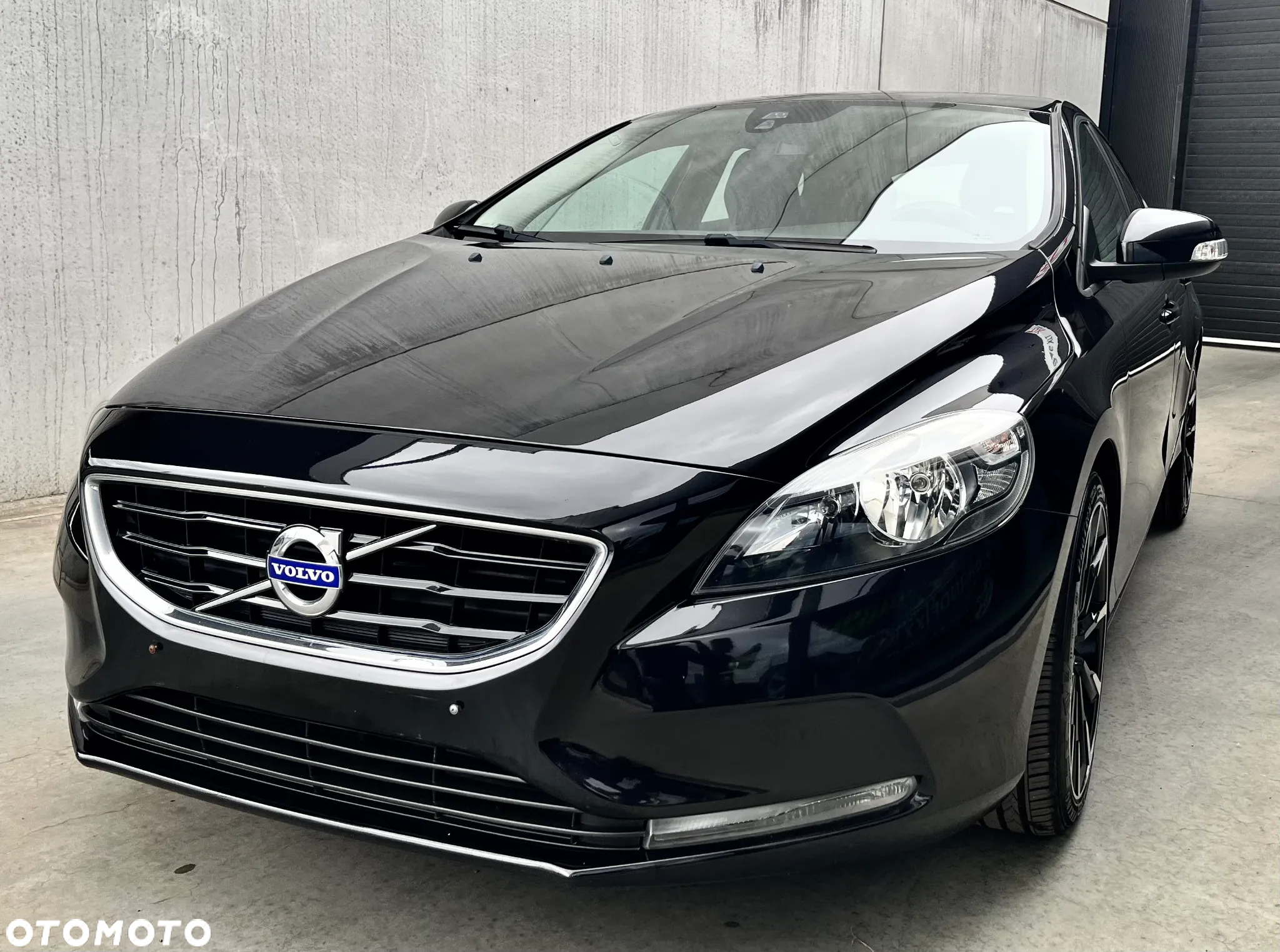 Volvo V40 D2 - 12