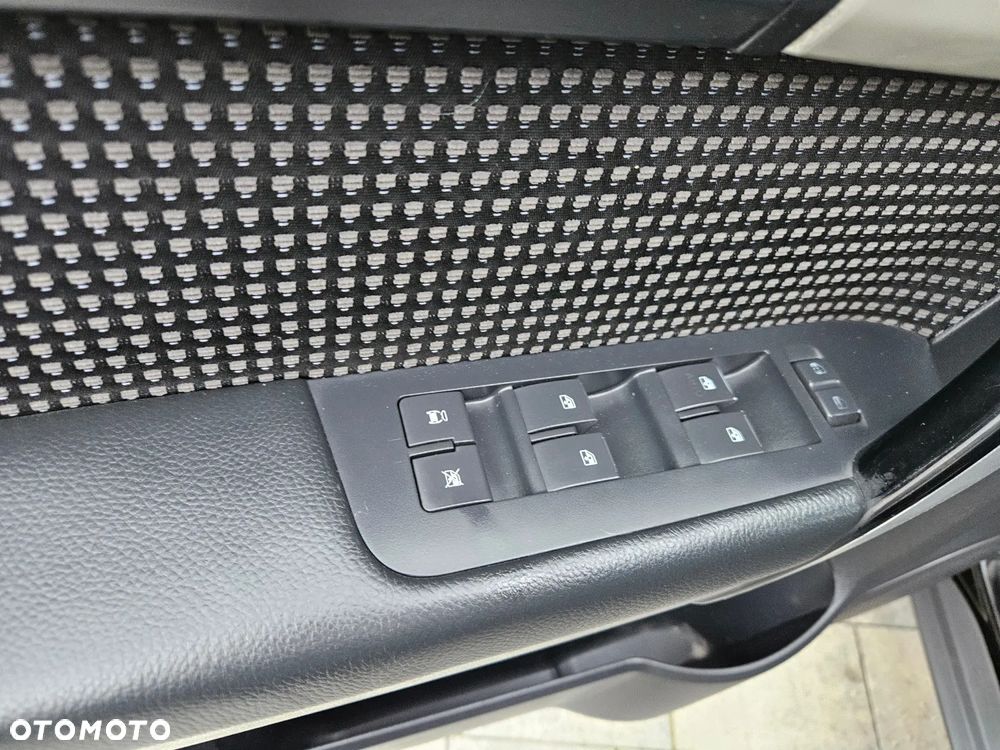 Chevrolet Captiva 2.0 4WD 5 Sitzer LT - 16