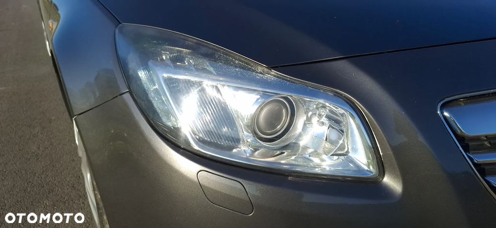 Opel Insignia 2.0 CDTI - 10