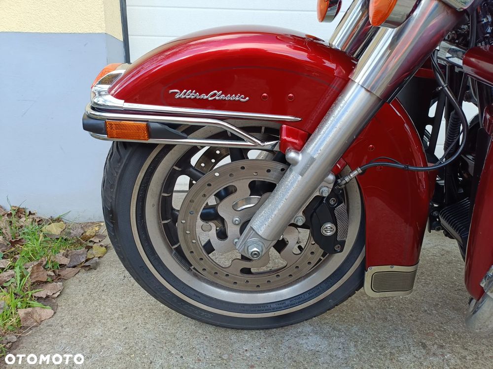 Harley-Davidson FLHTCU Ultra - 22