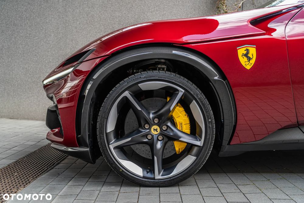 Ferrari Purosangue - 13
