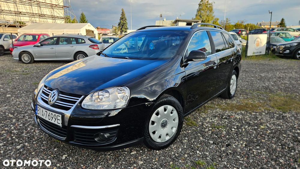 Volkswagen Golf 1.9 TDI DPF Trendline DSG - 3