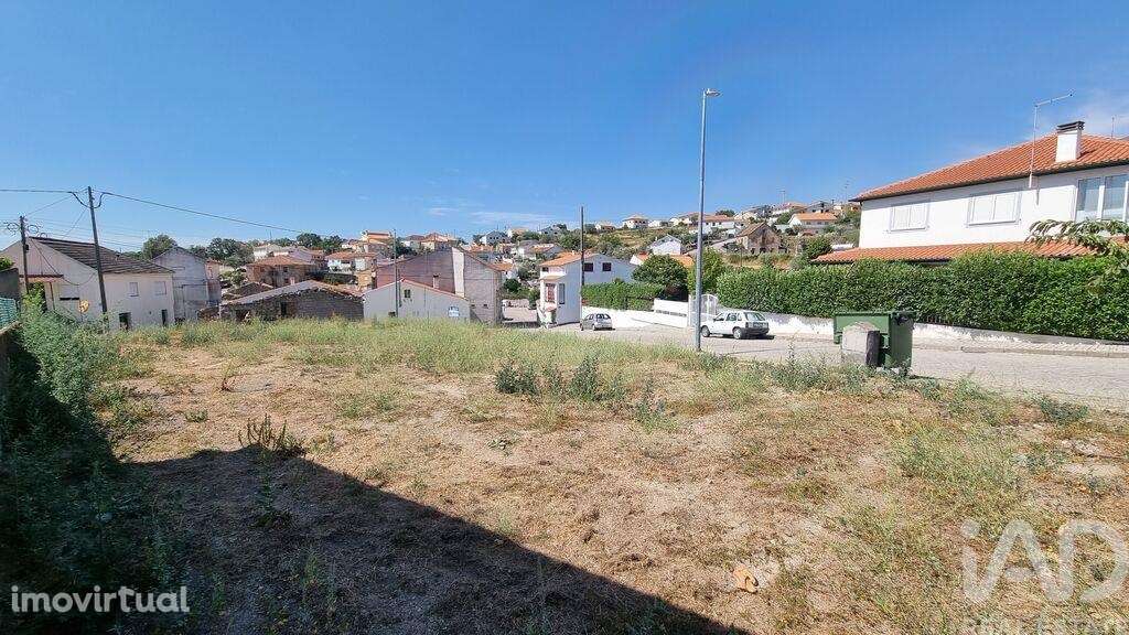 Terreno para construção em Casas do Soeiro de 594,00 m2 - Grande imagem: 2/5