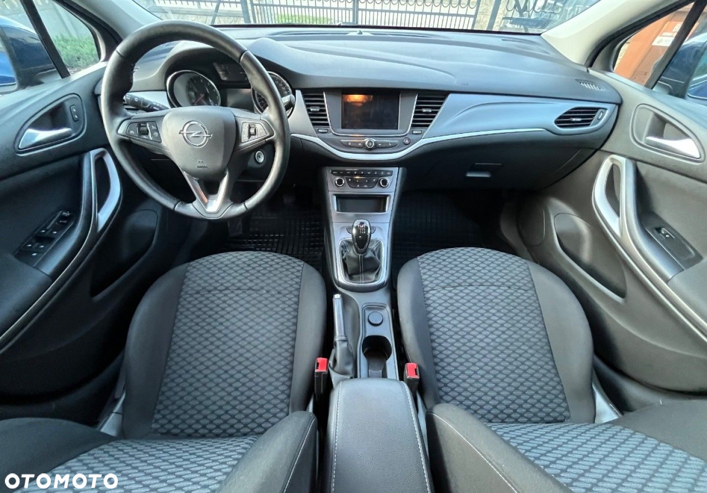 Opel Astra - 25