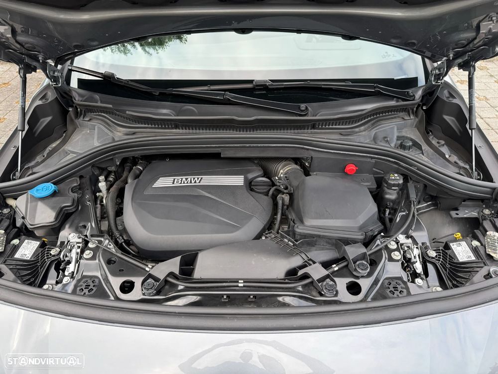 BMW 218 Active Tourer d Pack Desportivo M Auto - 50