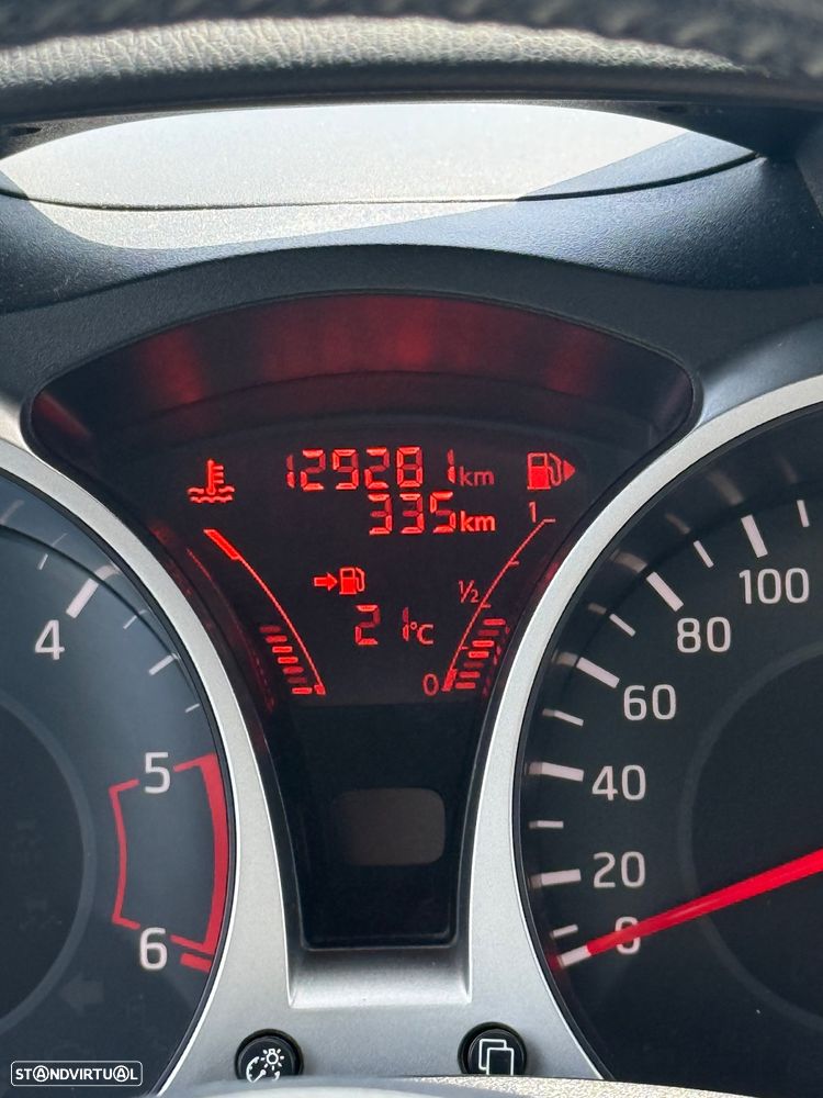 Nissan Juke 1.5 dCi Tekna - 22