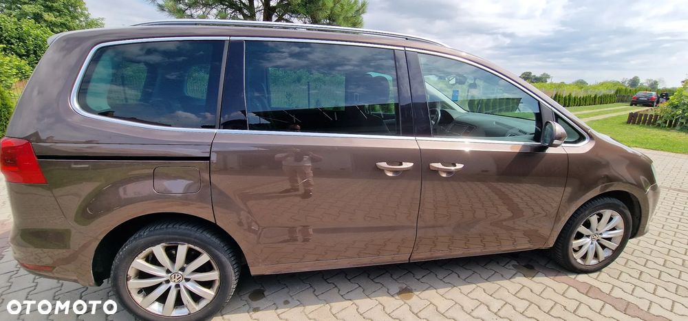 Volkswagen Sharan 2.0 TDI Highline DSG - 16