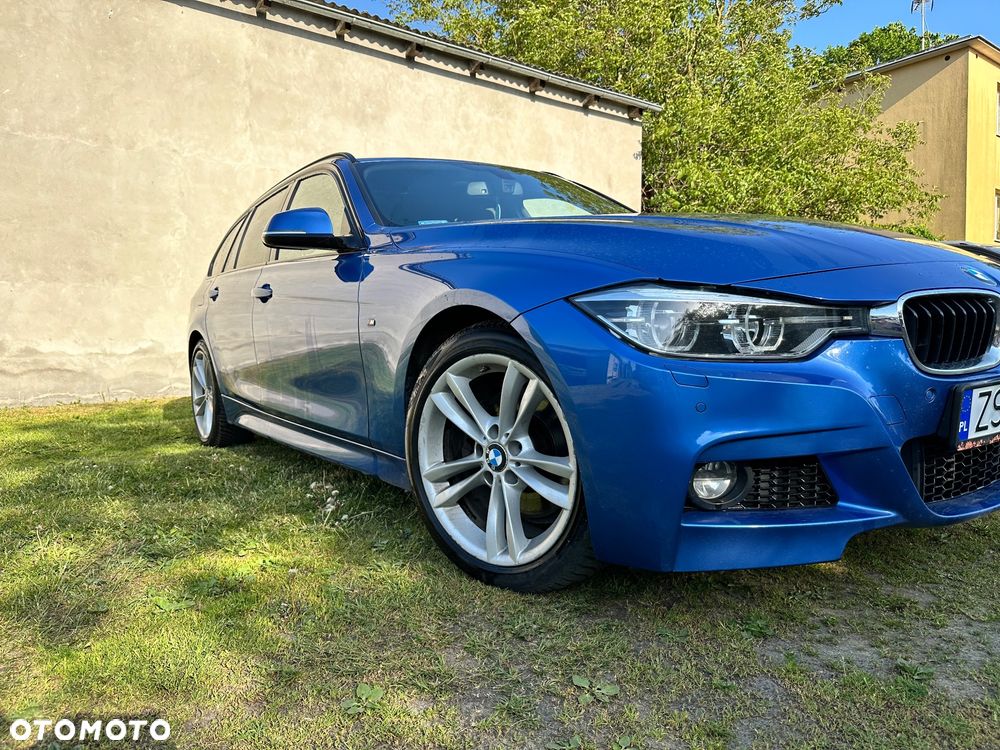 BMW Seria 3 330i - 4