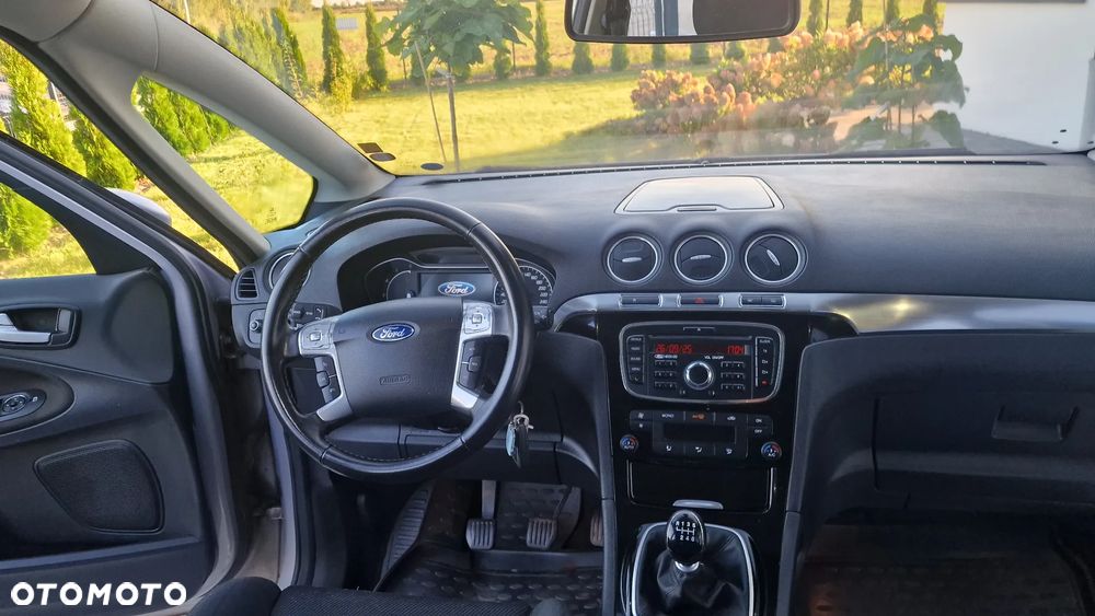Ford S-Max - 28