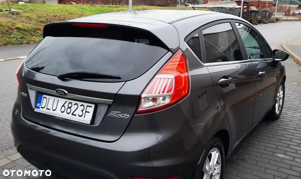 Ford Fiesta - 10