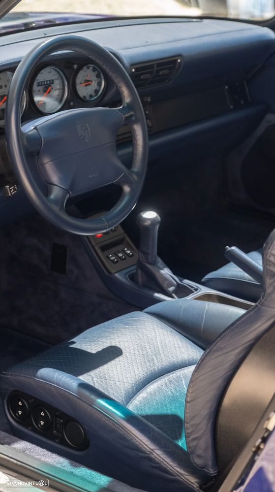 Porsche 911 (993) 3.6 Carrera 4S Turbo Look - 12