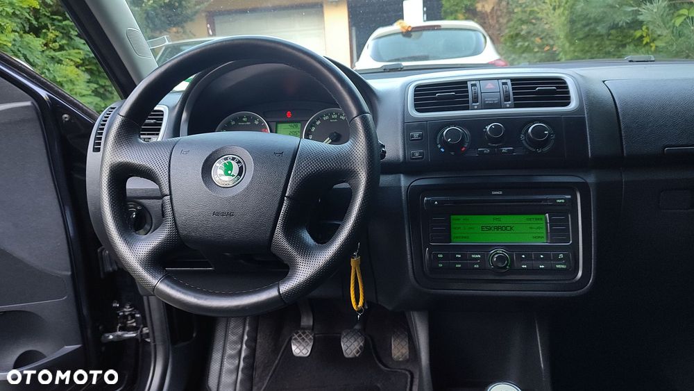 Skoda Roomster 1.4 16V Style PLUS EDITION - 10