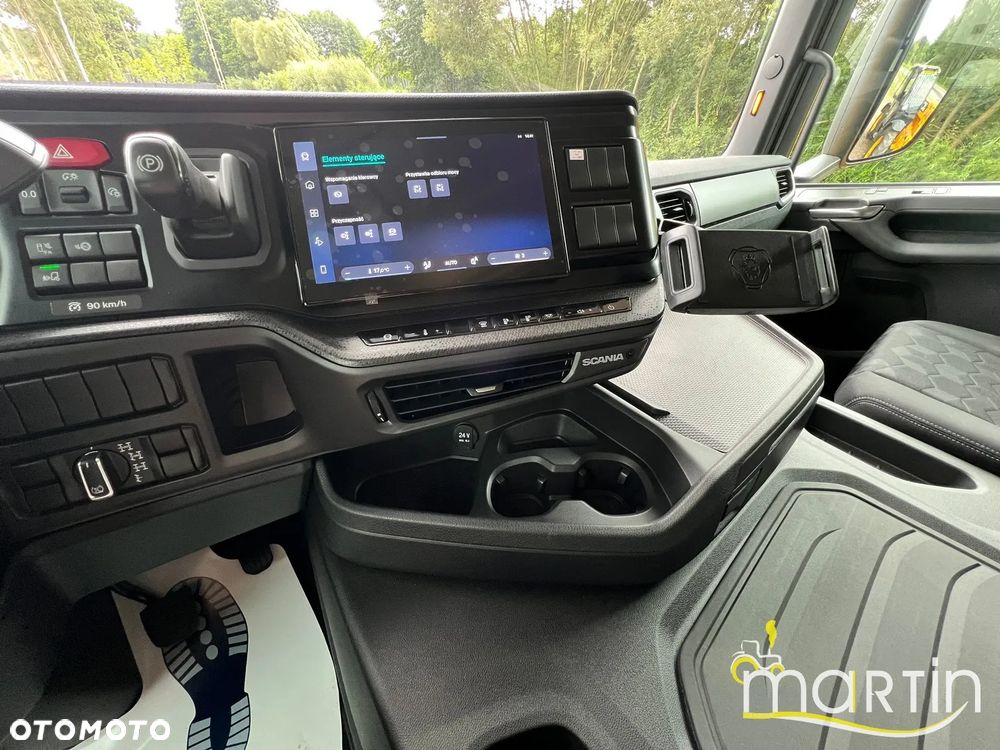 Scania G 460  XT 8x6HZ - 25