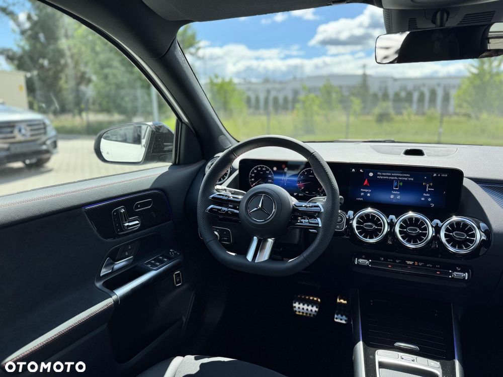 Mercedes-Benz GLA 200 mHEV AMG Line 7G-DCT - 14