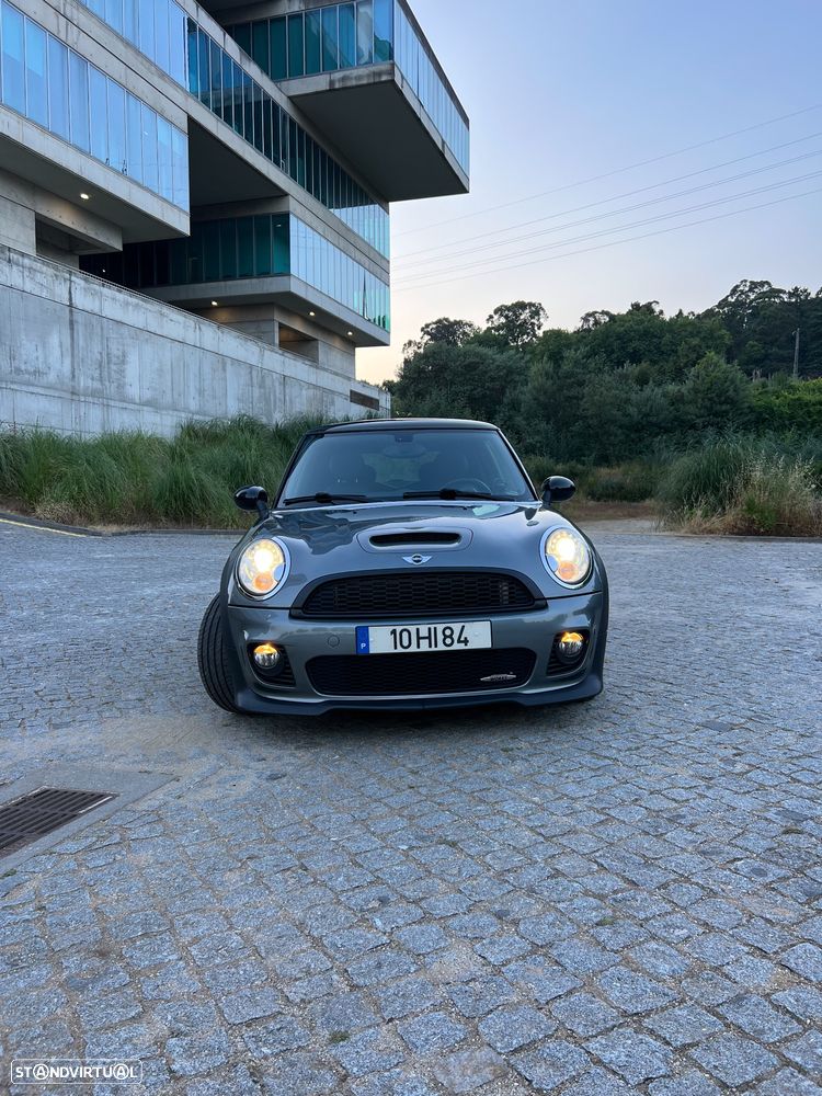 MINI 3 Portas John Cooper Works - 9