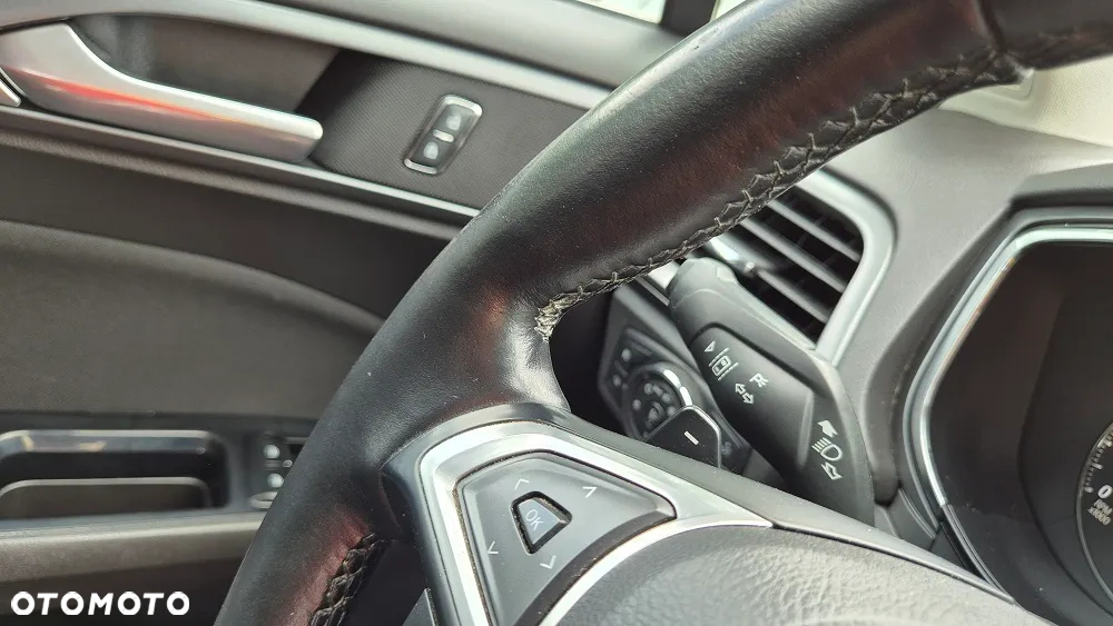 Ford Mondeo 2.0 TDCi Titanium PowerShift - 8