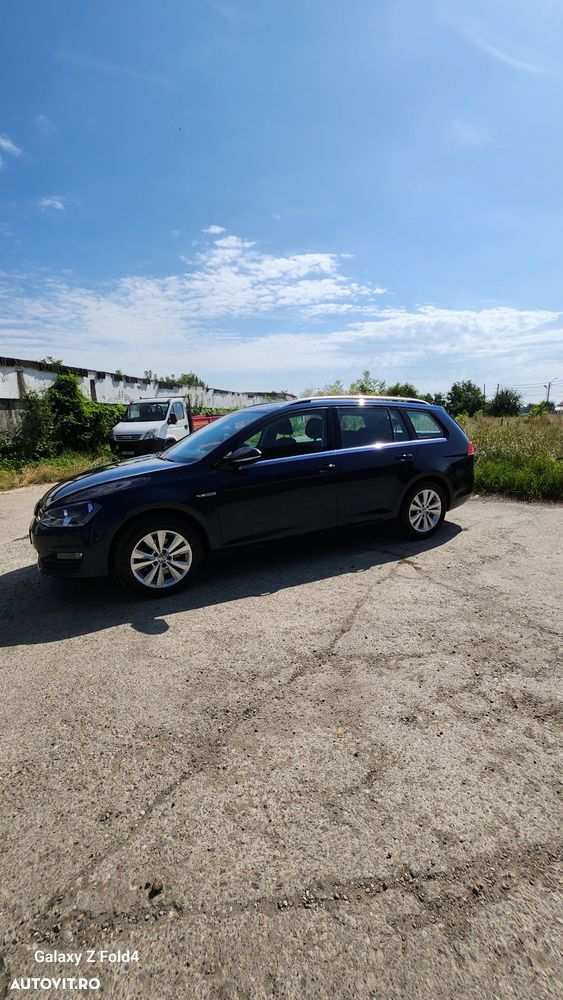 Volkswagen Golf - 3