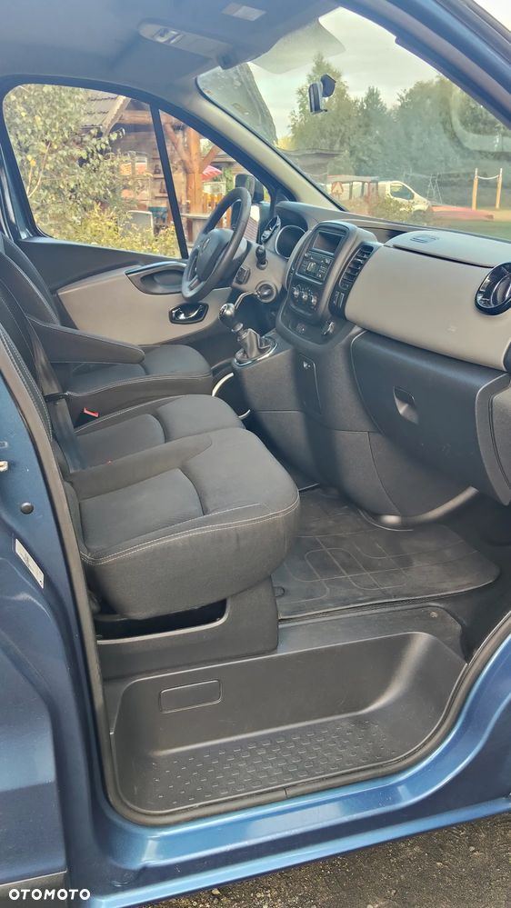 Renault Trafic - 14
