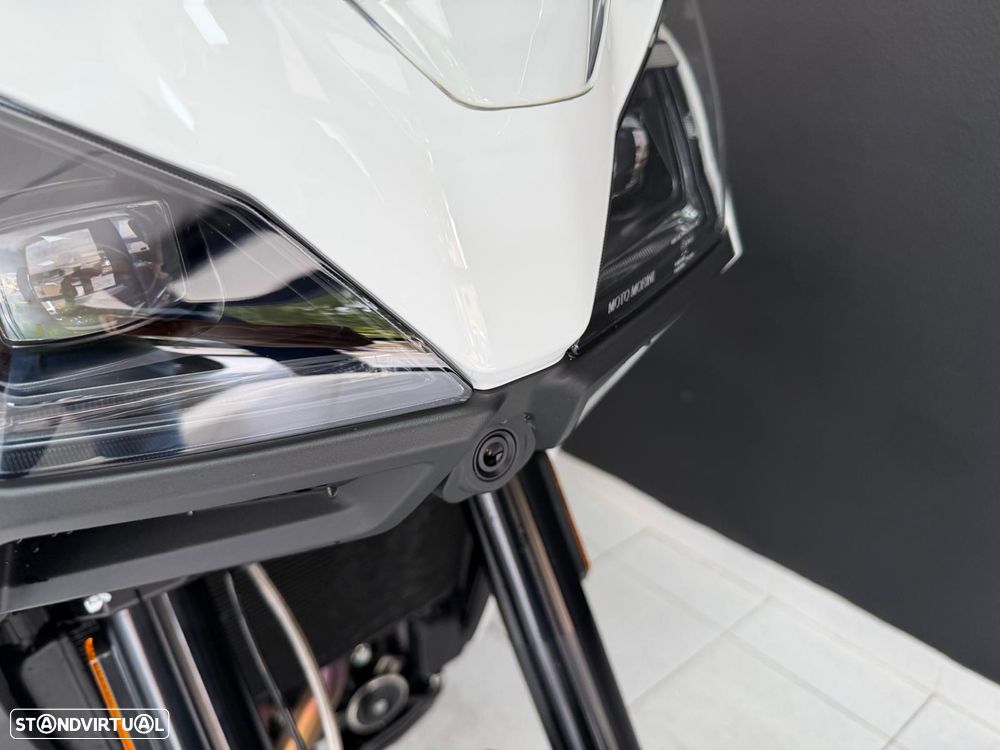 Moto Morini X-Cape 700 - 3