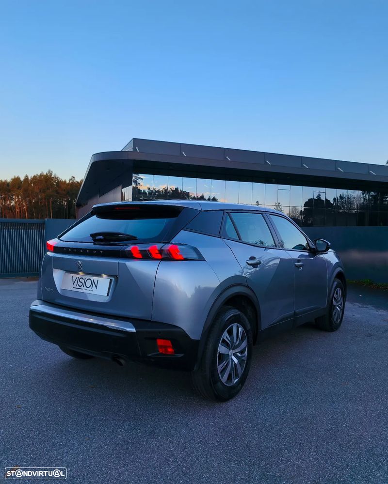 Peugeot 2008 1.2 PureTech Active Pack - 4