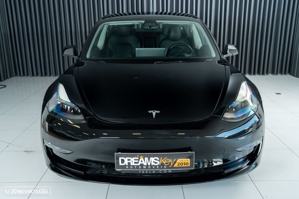 Tesla Model 3 Long Range Tração Traseira - 9
