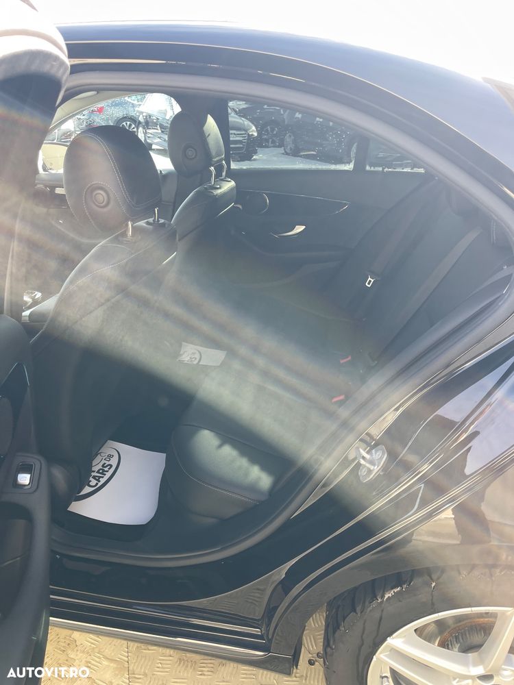 Mercedes-Benz C - 28