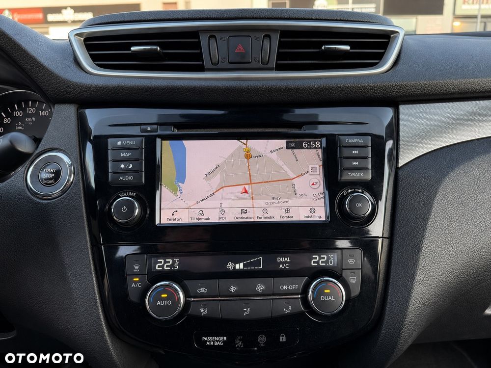 Nissan Qashqai 1.3 DIG-T Tekna - 17