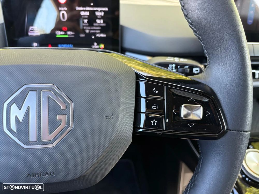 MG MG4 51 kWh Standard - 10