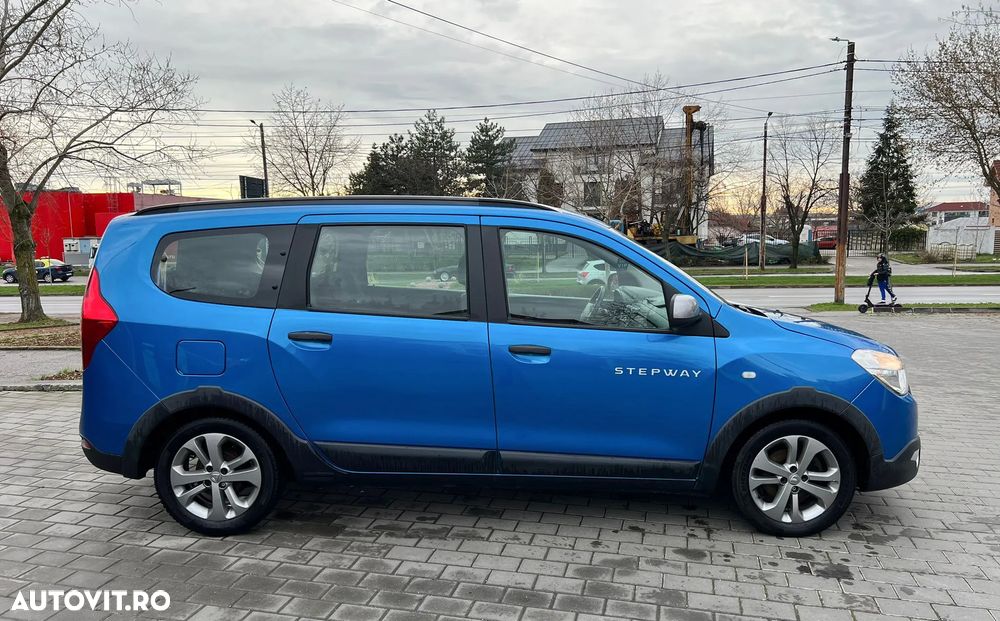 Dacia Lodgy 1.5 dCi Stepway - 5